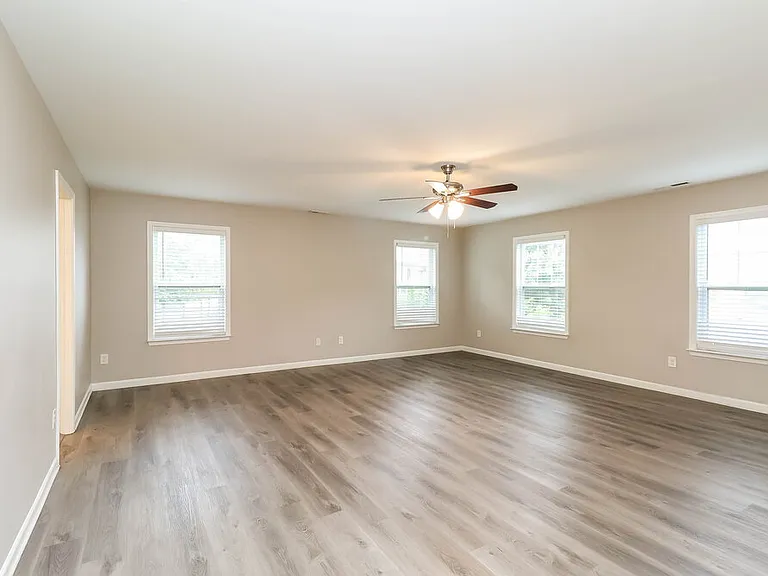 1524 Black Swan Ct — Photo 6