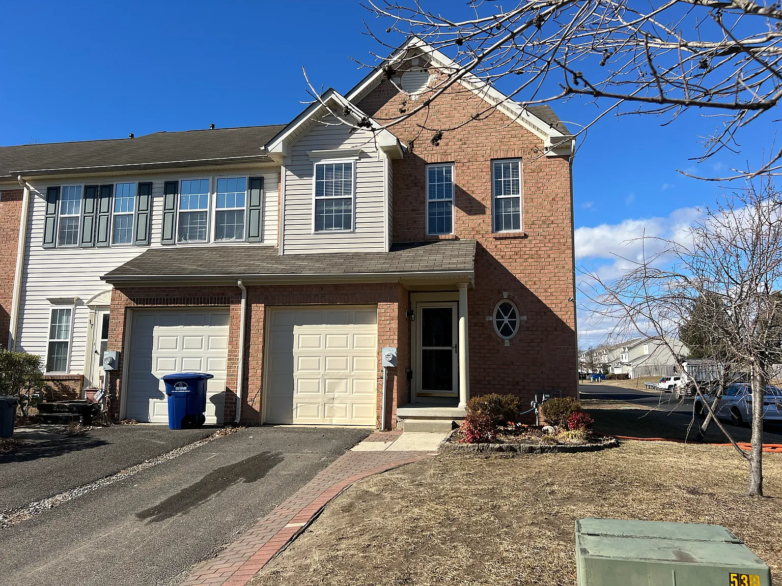 19 Poppyseed Dr photo 1