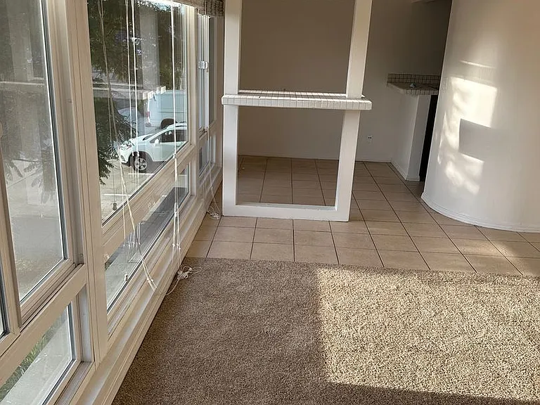 1432 Rosecrans St — Photo 7