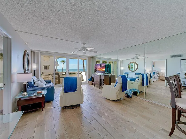 17900 Gulf Blvd #1B — Photo 6
