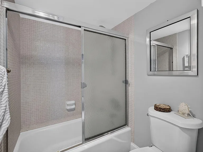 5380 N Ocean Dr #2E — Photo 43