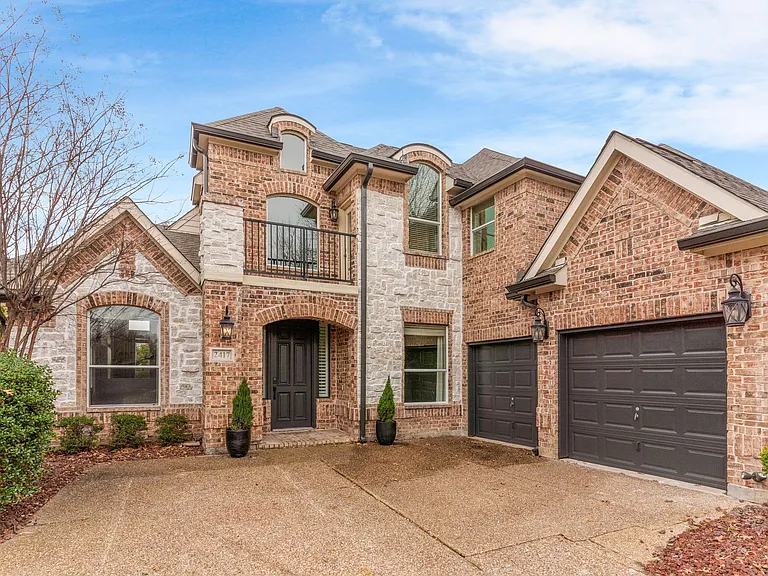 2417 Brenham Dr — Photo 40
