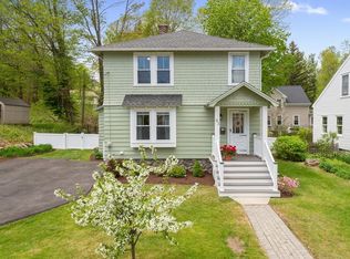 61 Holden St, Worcester, MA 01605