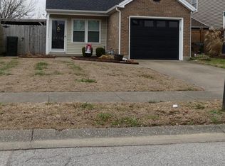 4470 Strickland Dr, Owensboro, KY 42301