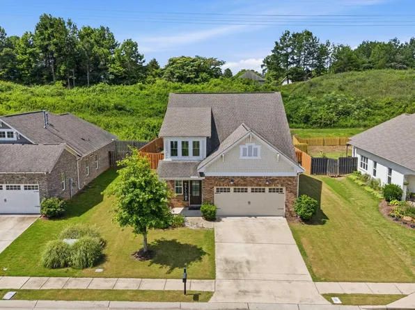 1482 Woodridge Pl, Gardendale, AL 35071