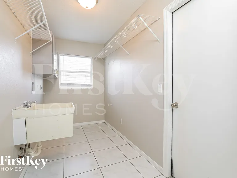 4313 Kessler Ter — Photo 13