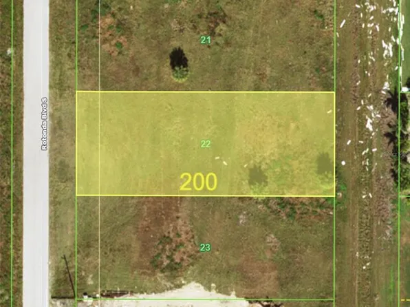 189 Rotonda Blvd S #22, Rotonda West, FL 33947