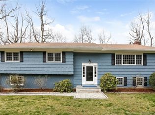 122 Eastover Rd, Stamford, CT 06905