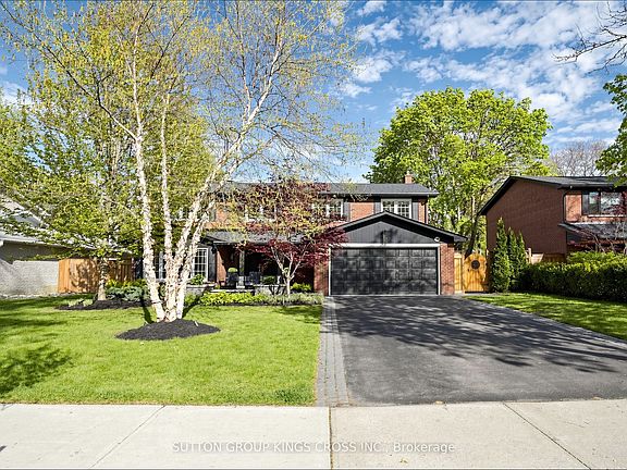 3rd image of 360 Isabella Ave