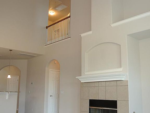 4th image of 7901 Southwest Pkwy Unit 42