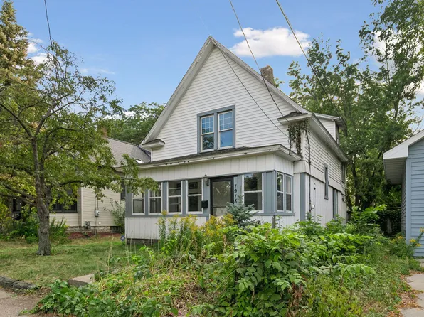 1918 Quincy St NE, Minneapolis, MN 55418