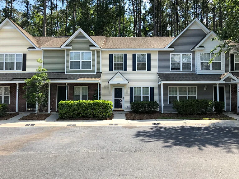 105 South Street
Bluffton, SC 29910