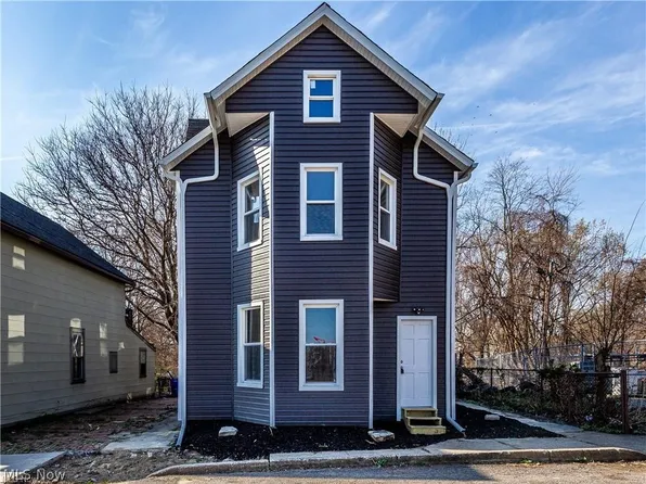 2805 Queen Ave, Cleveland, OH 44113