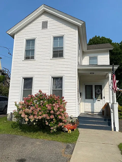 1 bed, $1,025 — Photo 4
