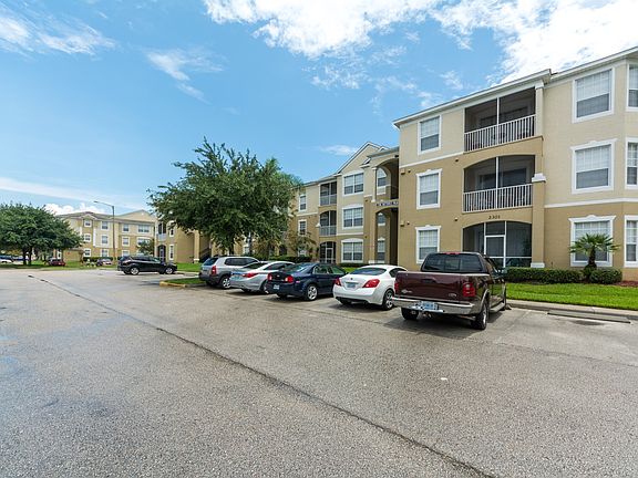 2nd image of 2301 Butterfly Palm Way APT 302