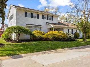 217 1st St, Huron, OH 44839