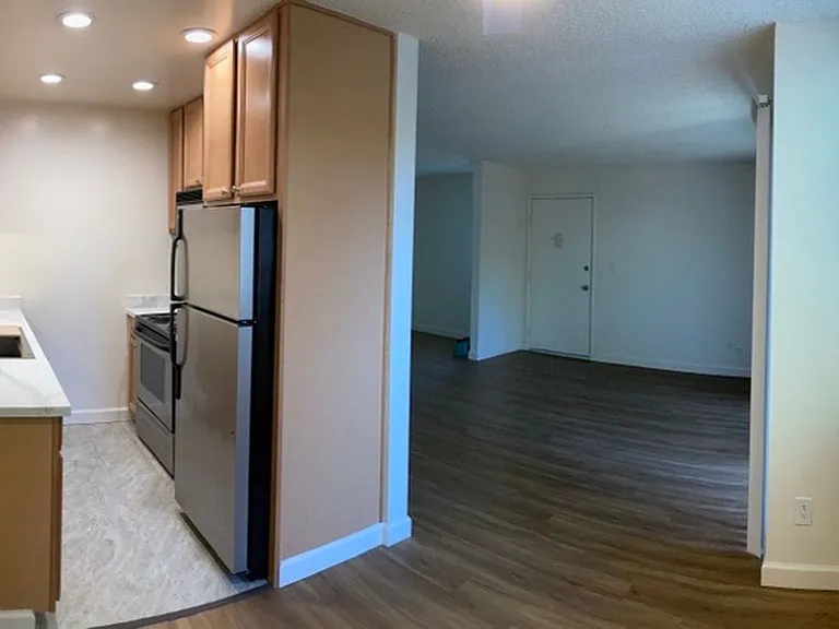 Terrace Apartments — Photo 4