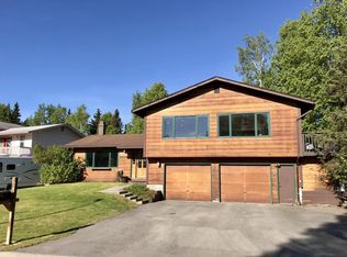 2410 Hastings Ln, Anchorage, AK 99504