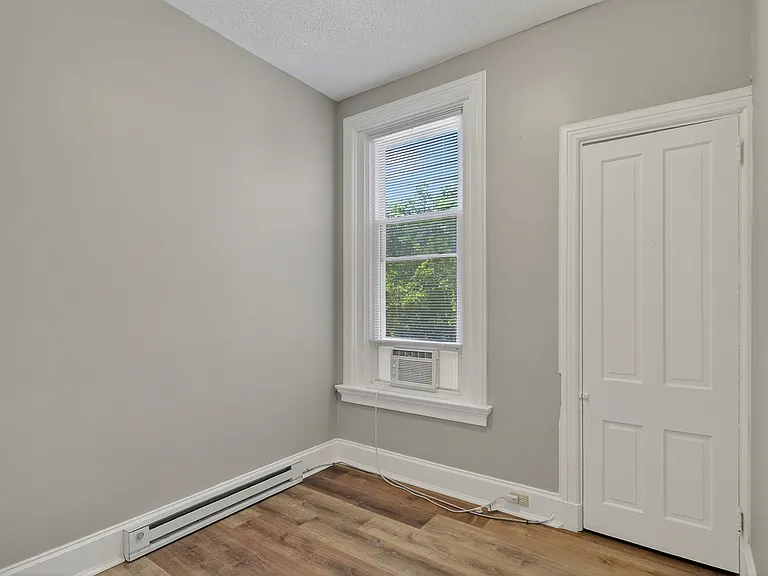 2134 Saint James Ave #2 — Photo 12
