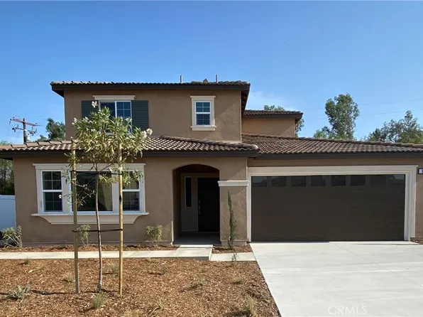 805 Florablanca Ct, Perris, CA 92570