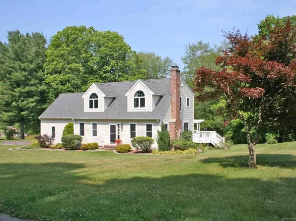 84 Viola Drive, East Hampton, CT 06424