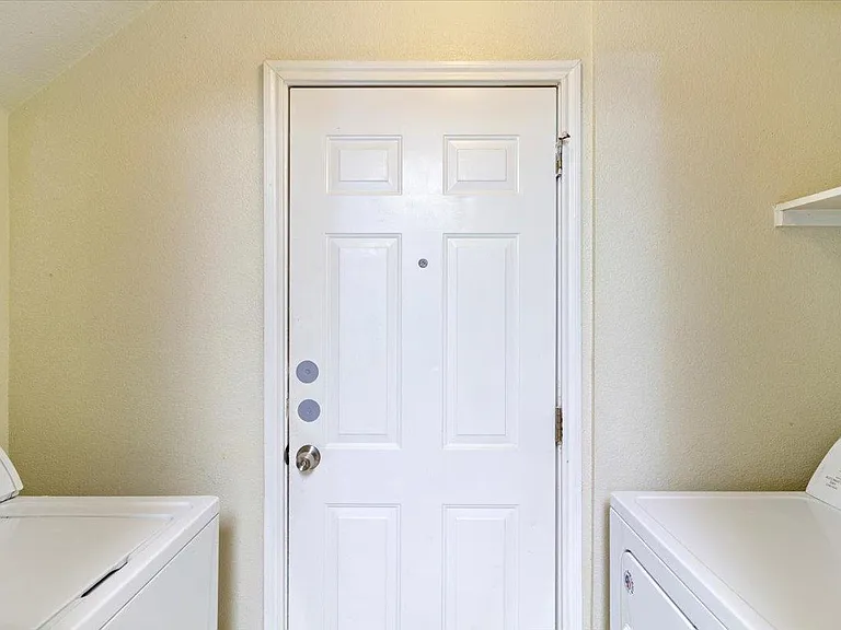 887 Sagewood Trl — Photo 26