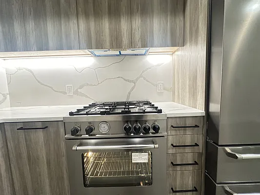 Rented by Dream Space Realty | media 11