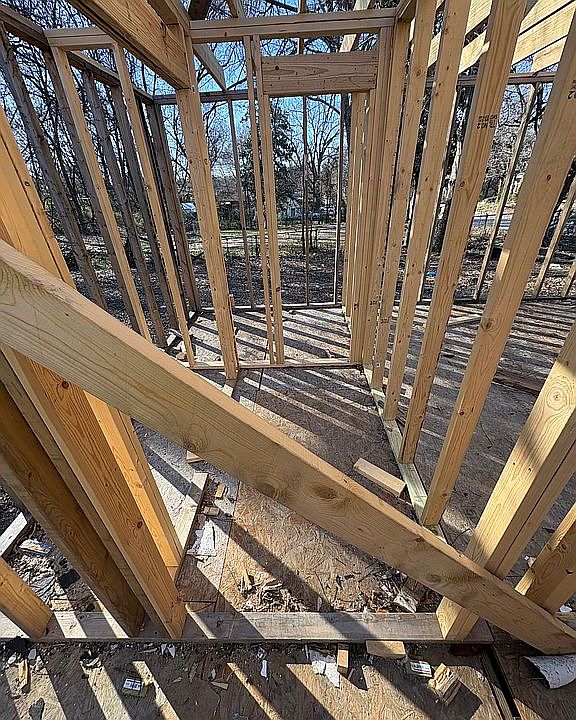 1st image of 1257 E Alcy Rd