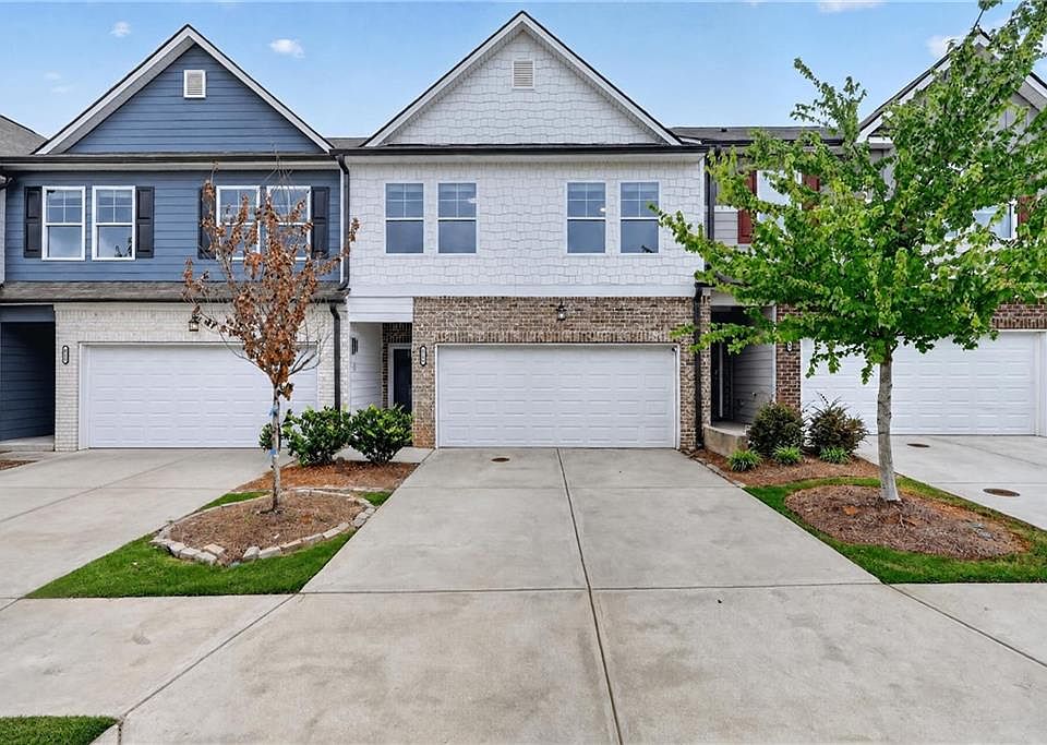 1st image of 4711 Fairfax Dr