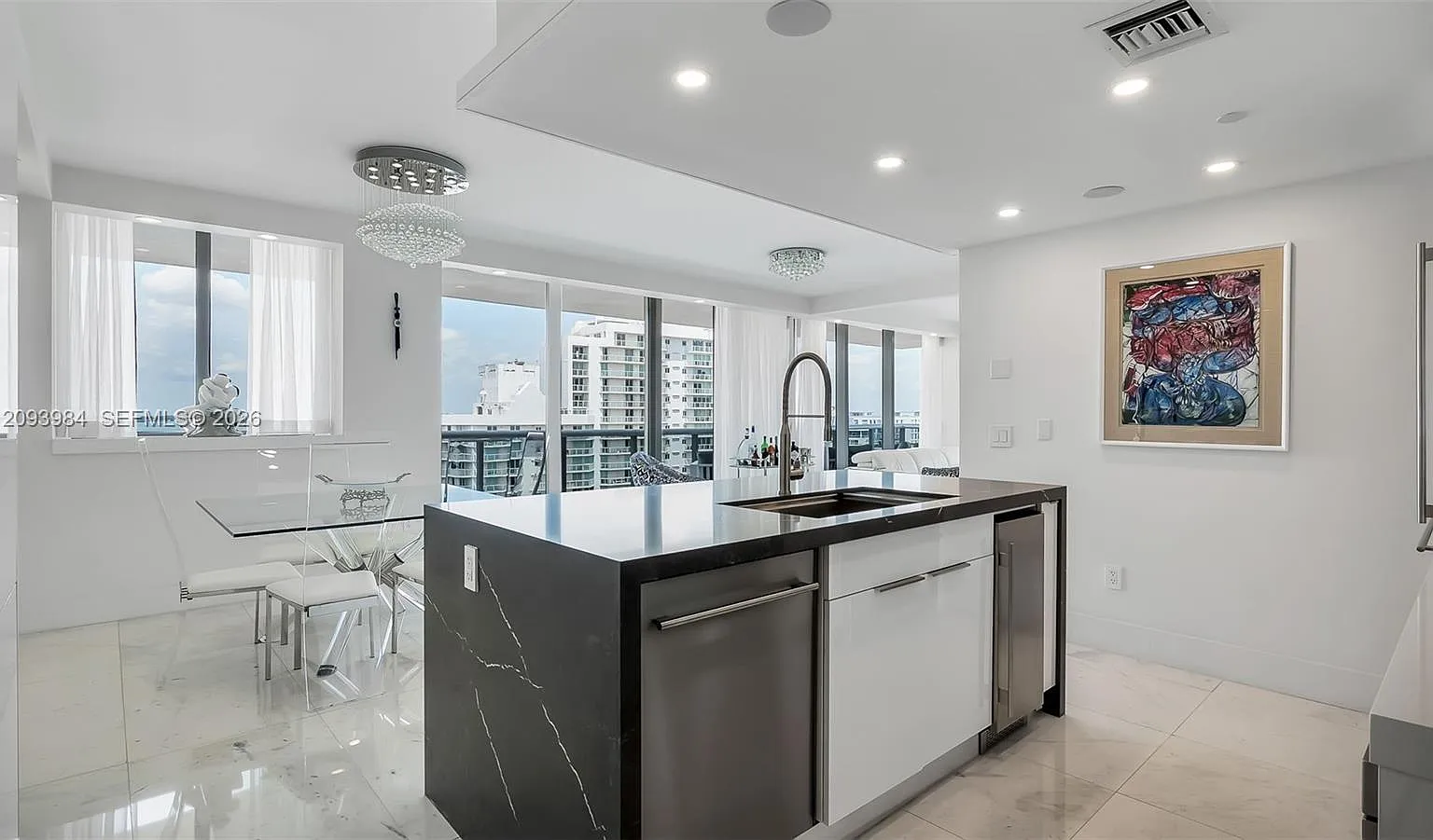 Mei Condo — Photo 3