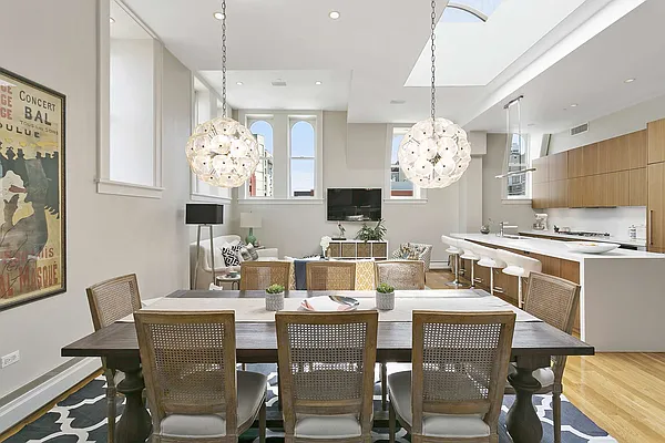 Sold by Compass | media 5