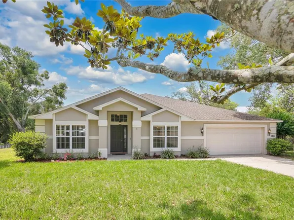 12512 Lake Ridge Cir, Clermont, FL 34711