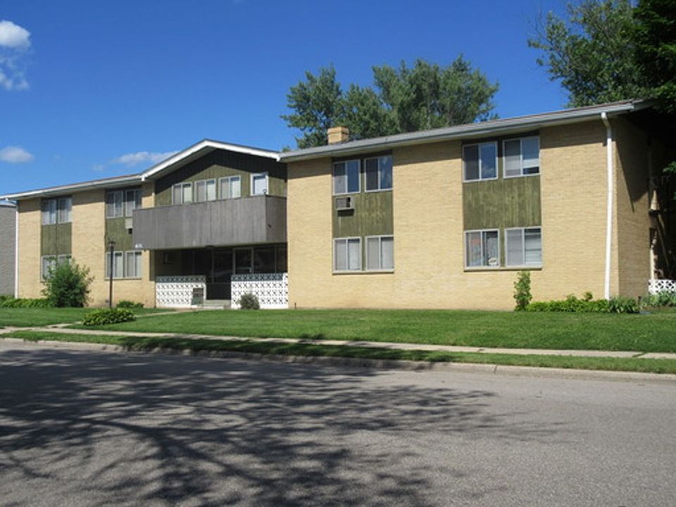 1st image of 601 S Randall Ave #2