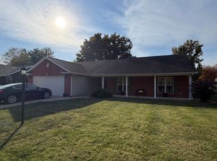 1502 Matthew Ln, Marion, IL 62959