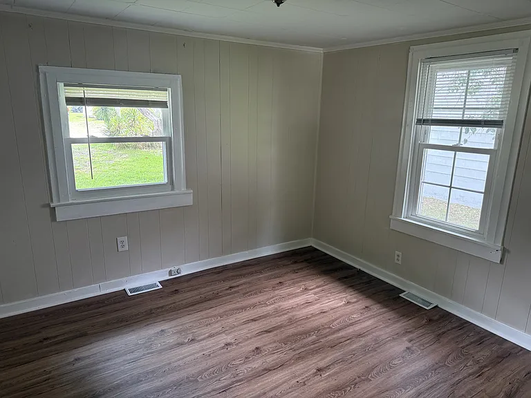 2306 Bay St #1 — Photo 13
