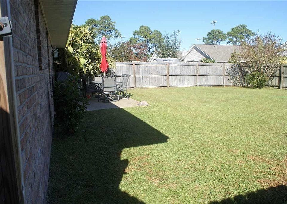 2nd image of 3758 Landon Ct