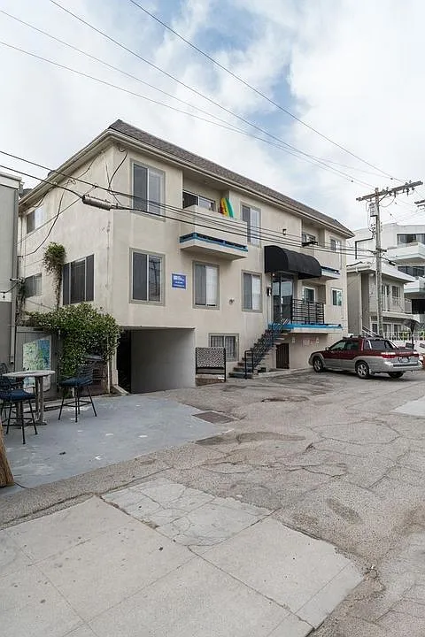 112 Catamaran St — Photo 3