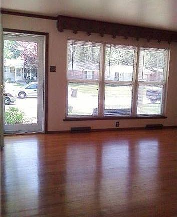 2nd image of 257 Alma Dr