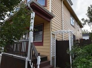 121 N Warren St, Easton, PA 18042