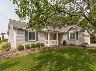 10012 Park View Cir, Strongsville, OH 44136