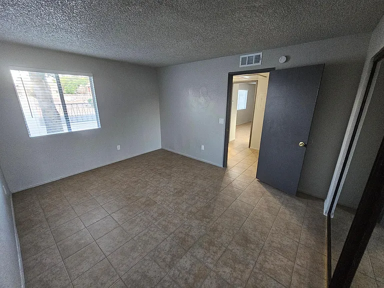 3046 E Marconi Ave #103 — Photo 64