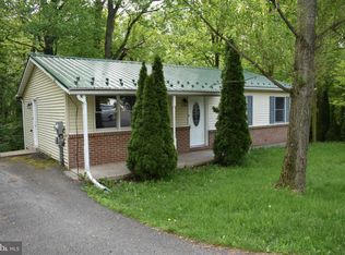 195 Lenker Dr, Williamstown, PA 17098