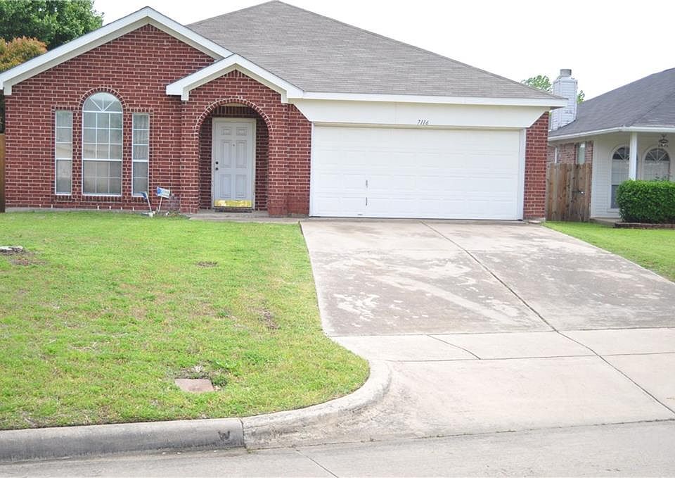 1st image of 7116 Park Creek Cir E
