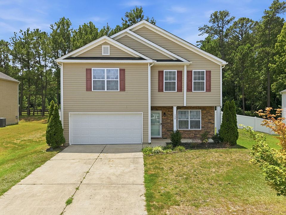 1st image of 448 Botanical Ct