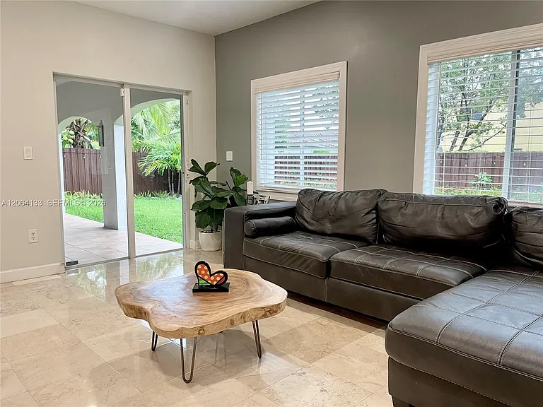 14121 SW 130th Ave — Photo 18