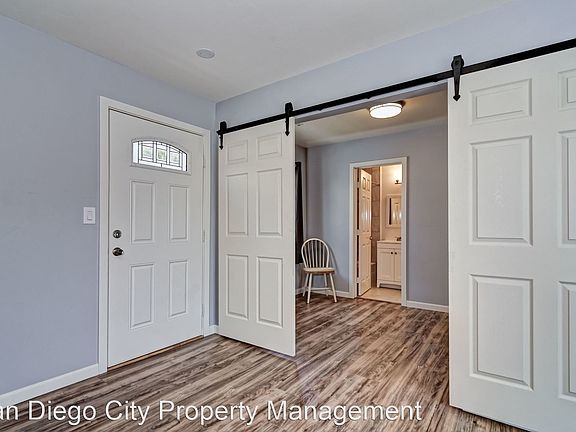 2nd image of 3566 Menlo Ave #B