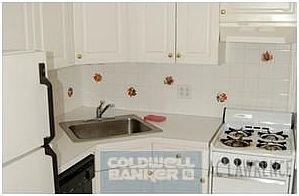 5th image of 414 E 74th St APT 5C