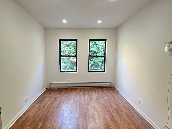 2nd image of 70 Bay 34th St Floor 2