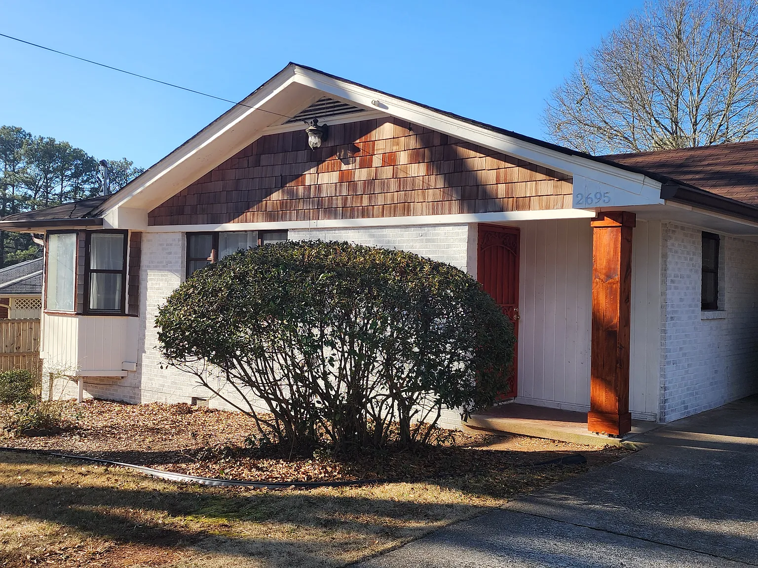 3 bed, 1600 sqft, $1,975 — Photo 2