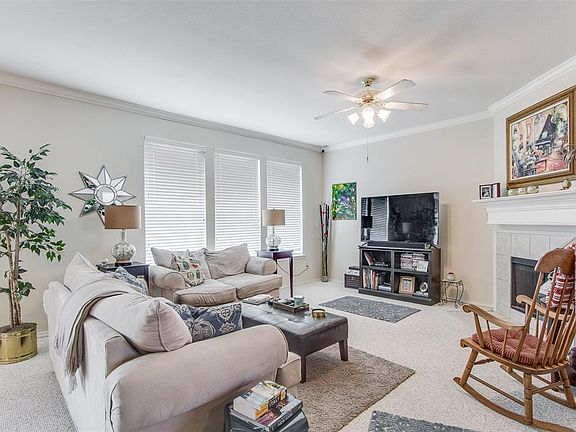 5th image of 3700 Aldersyde Dr